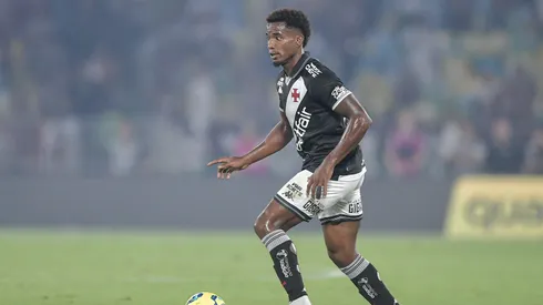 Thiago Mendes jogador do Vasco durante partida contra o Fluminense no estadio Maracana pelo campeonato Copa Do Brasil 2025. Foto: Thiago Ribeiro/AGIF
