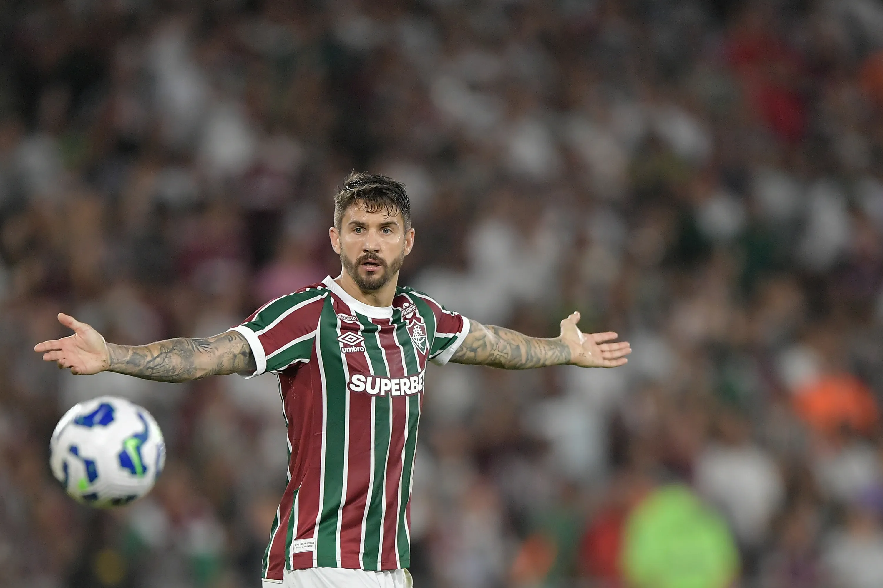 Everaldo jogador do Fluminense durante partida contra o Bahia no estadio Maracana pelo campeonato Copa Do Brasil 2025. Foto: Thiago Ribeiro/AGIF