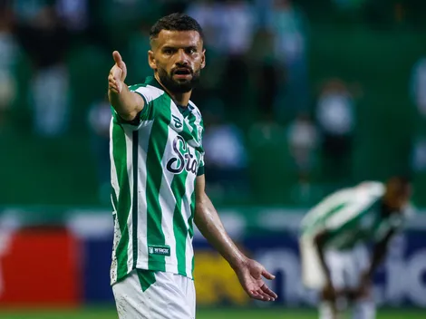 Athletico-PR fecha a contratação do volante Jadson, ex-Juventude