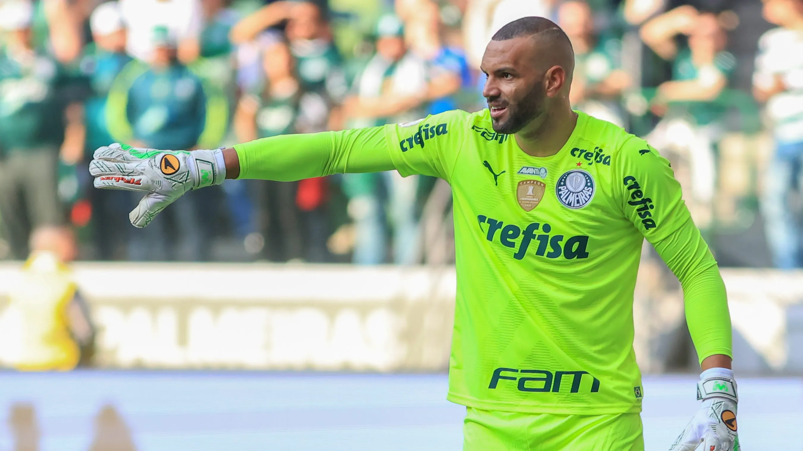 SP – Sao Paulo – 21/08/2022 – BRASILEIRO A 2022, PALMEIRAS X FLAMENGO – Weverton jogador do Palmeiras durante partida contra o Flamengo no estadio Arena Allianz Parque pelo campeonato Brasileiro A 2022. Foto: Marcello Zambrana/AGIF