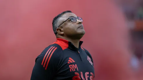 Roger Machado tecnico do Internacional durante partida contra o Gremio no estadio Beira-Rio pelo campeonato Brasileiro A 2025. Foto: Liamara Polli/AGIF