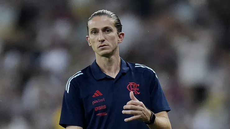 Filipe Luis tecnico do Flamengo durante partida contra o Fluminense no estadio Maracana pelo campeonato Carioca 2025. Foto: Alexandre Loureiro/AGIF