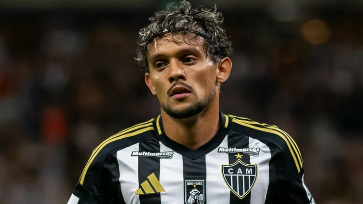 Segundo jornalista, Fluminense não descarta retorno de Gustavo Scarpa