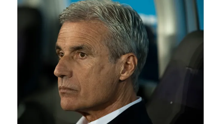 Luis Castro, novo técnico do Grêmio