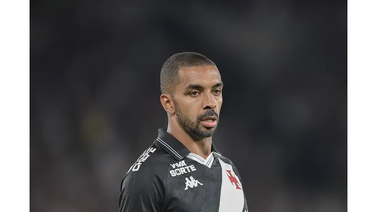 Paulo Henrique jogador do Vasco durante partida contra o Fluminense no estadio Maracana pelo campeonato Copa Do Brasil 2025. Foto: Thiago Ribeiro/AGIF