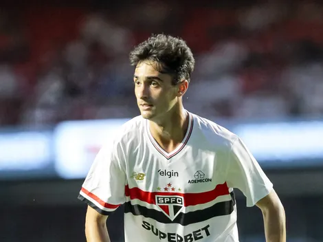 Botafogo vê Rodriguinho negociando com clubes europeus e chegada do meia fica distante