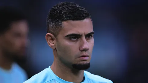 Andreas Pereira jogador do Palmeiras durante aquecimento antes da partida contra o Internacional no estadio Arena Allianz Parque pelo campeonato Brasileiro A 2025.