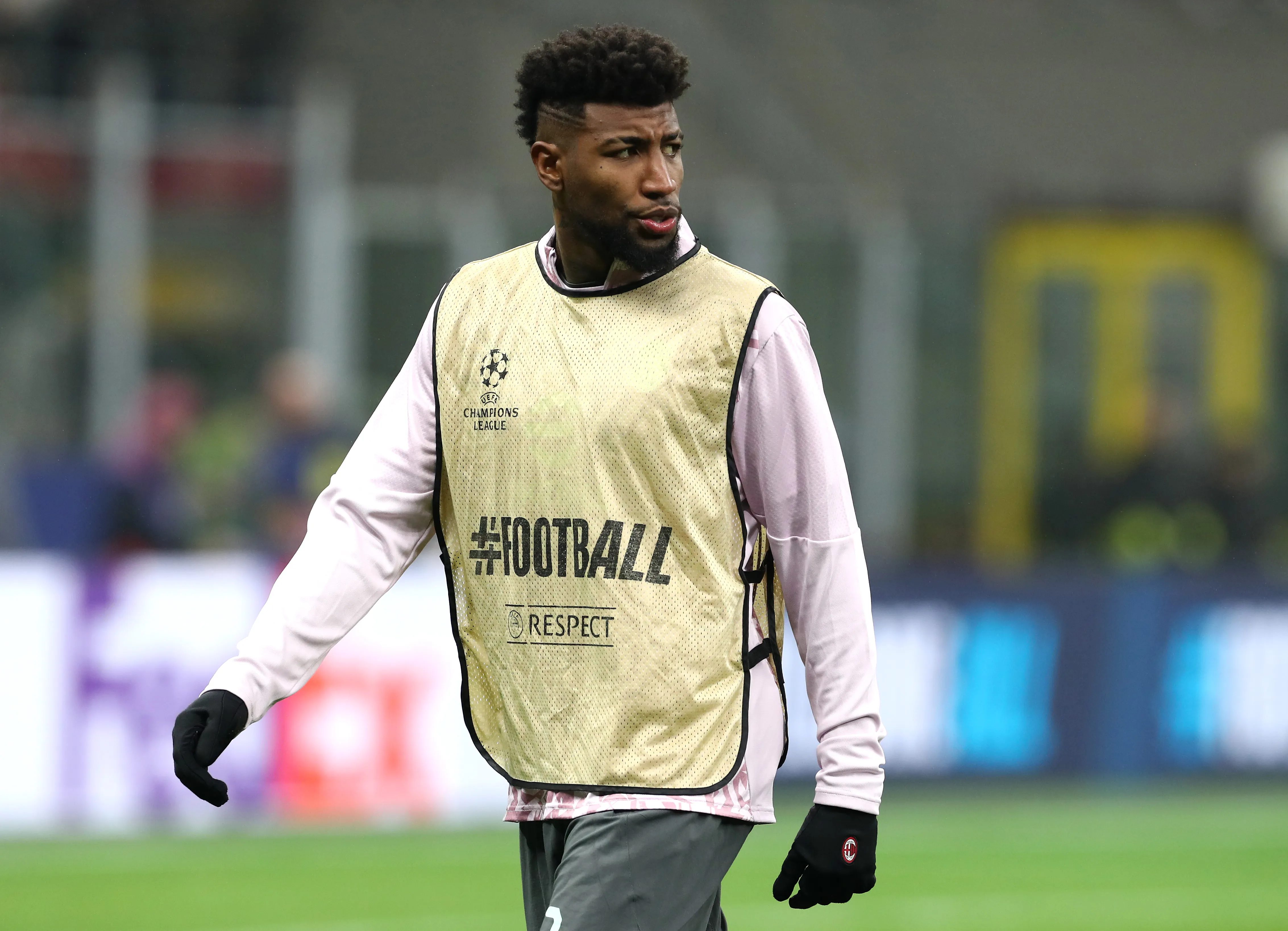 MILAN, ITALY – JANUARY 22: Emerson Royal of AC Milan warms up prior to the UEFA Champions League 2024/25 League Phase MD7 match between AC Milan and Girona FC at Stadio San Siro on January 22, 2025 in Milan, Italy. (Photo by Marco Luzzani/Getty Images)