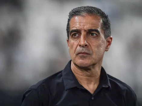 Renato Paiva relembra vitória do Botafogo sobre o PSG e critica Textor