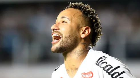 Neymar em campo pelo Santo. Foto: Mauricio De Souza/AGIF