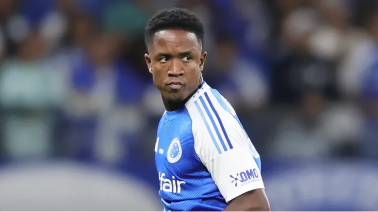 Sinisterra jogador do Cruzeiro durante partida contra o Sao Paulo no estadio Mineirao pelo campeonato Brasileiro A 2025. Foto: Gilson Lobo/AGIF