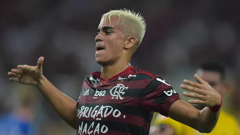 RJ - Rio de Janeiro - 05/12/2019 - Brasileiro A 2019, Flamengo x Avai - Reinier jogador do Flamengo comemora seu gol durante partida contra o Avai no estadio Maracana pelo campeonato Brasileiro A 2019. Foto: Thiago Ribeiro/AGIF