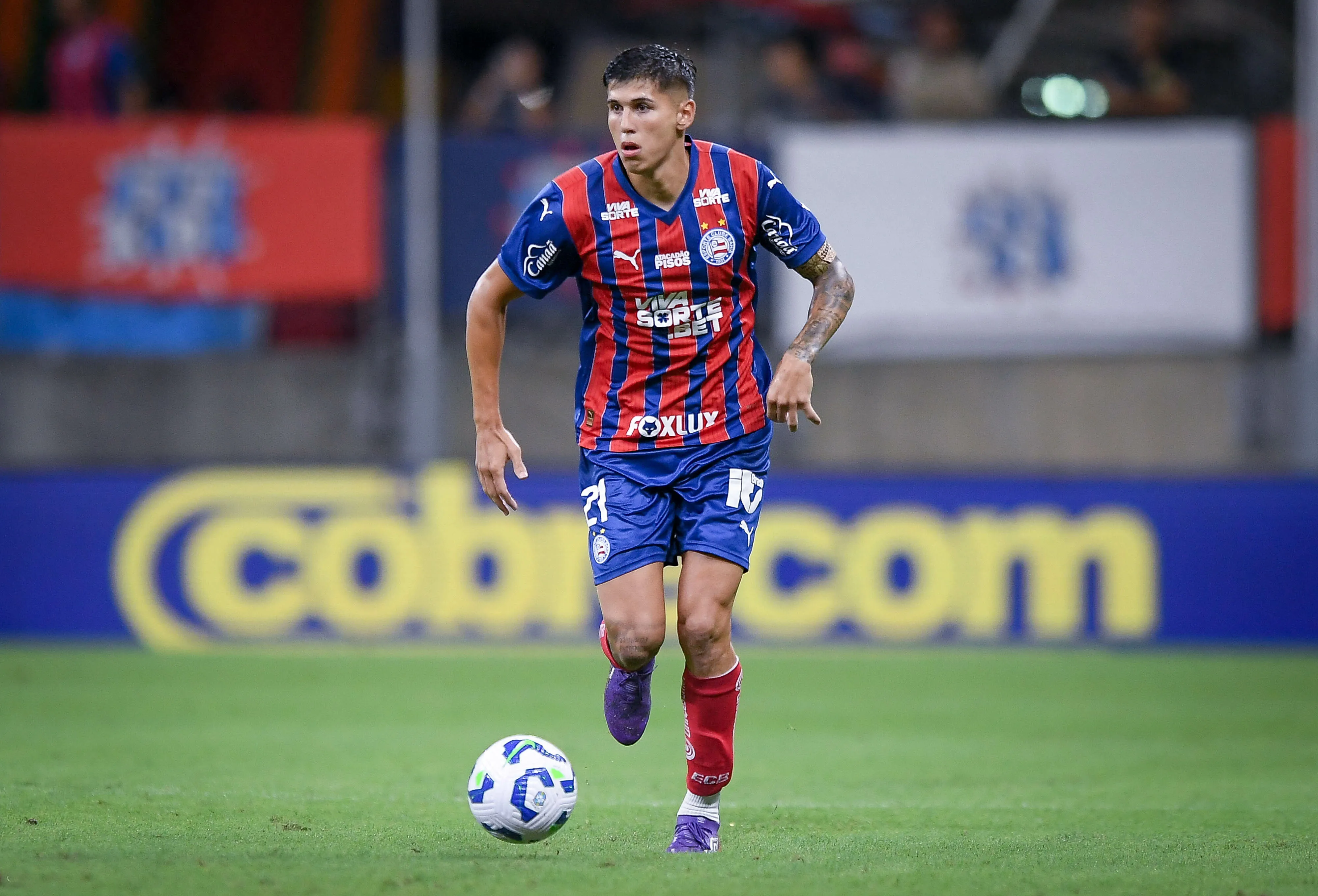 Santi Ramos Mingo jogador do Bahia durante partida contra o Sport no estadio Fonte Nova pelo campeonato Brasileiro A 2025. Foto: Jhony Pinho/AGIF