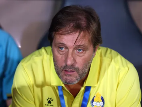 Textor observa técnico Pedro Martins no Qatar