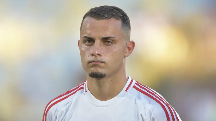 Bruno Gomes deve ficar no Internacional.