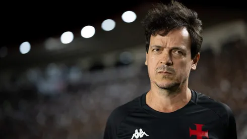 RJ – RIO DE JANEIRO – 27/09/2025 – BRASILEIRO A 2025, VASCO X CRUZEIRO – Fernando Diniz tecnico do Vasco durante partida contra o Cruzeiro no estadio Sao Januario pelo campeonato Brasileiro A 2025. Foto: Jorge Rodrigues/AGIF