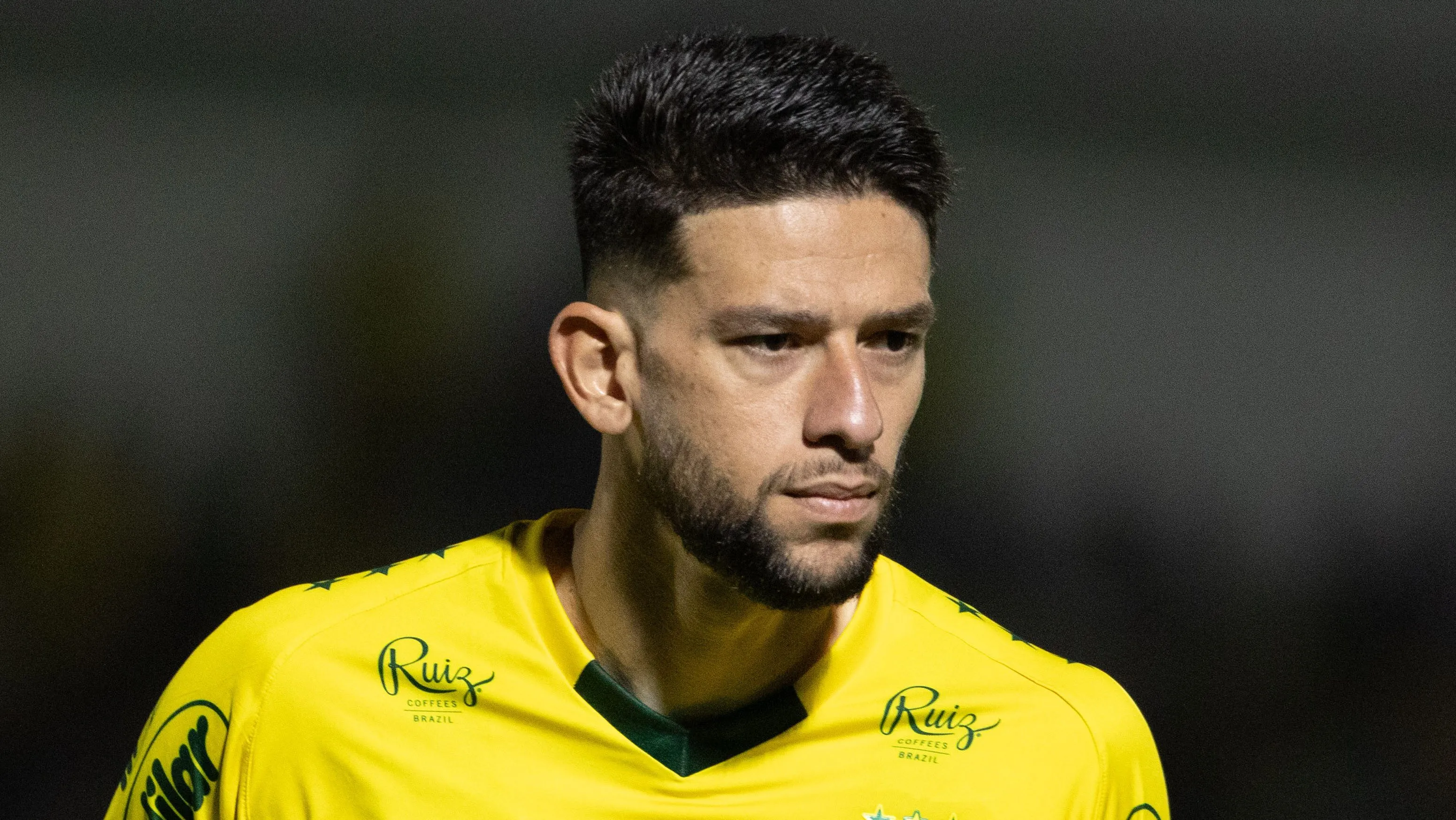 Jemmes, zagueiro do Mirassol. Foto: Joisel Amaral/AGIF