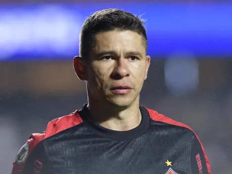 Osvaldo quer renovar com o Vitória e revela possível cargo pós-aposentadoria