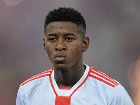 Vitão, do Internacional, deve jogar no Cruzeiro em 2026