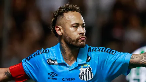 Neymar passou por cirurgia e desfalcará o Santos.