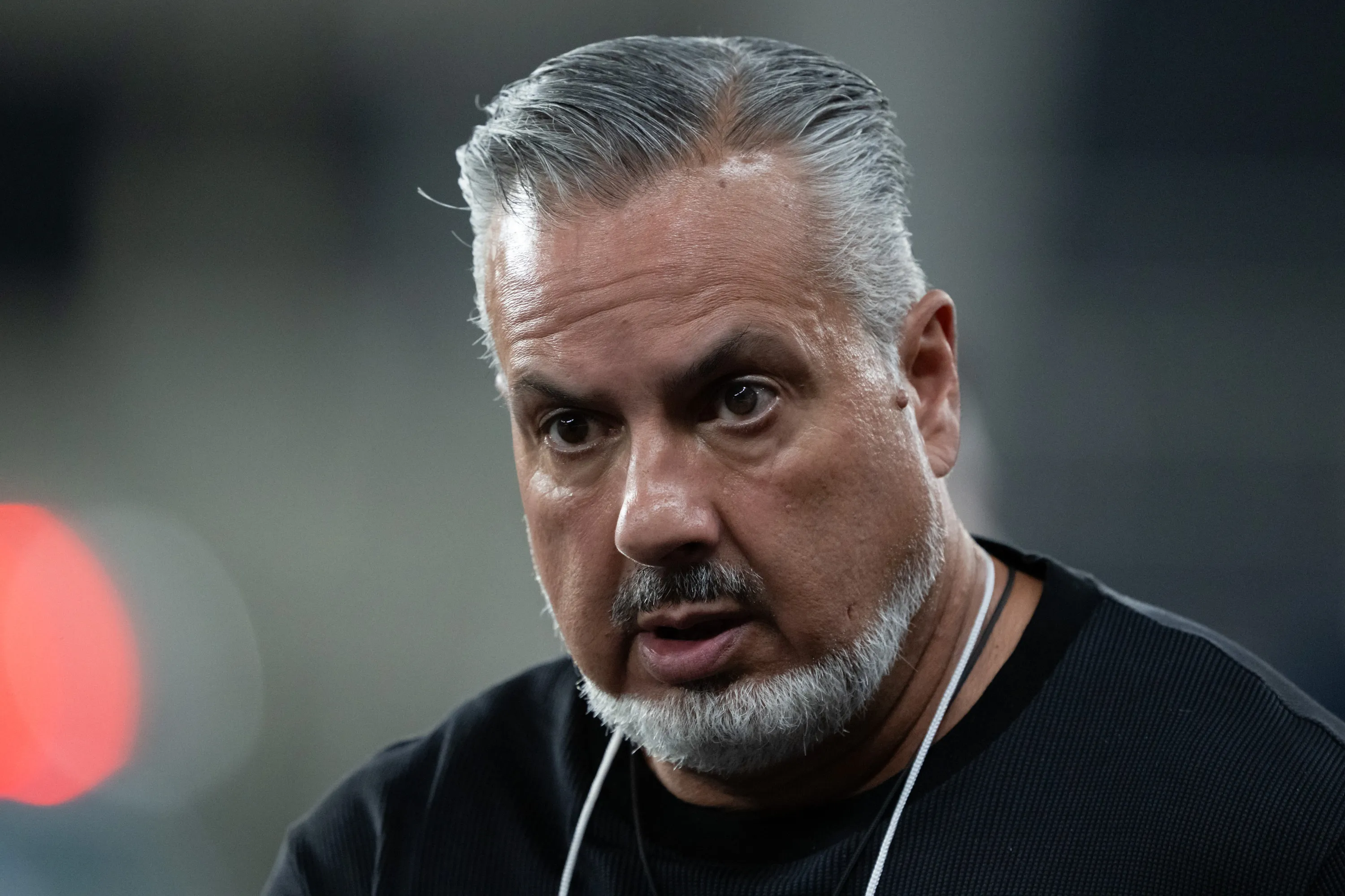 Jose Boto diretor de futebol do Flamengo durante partida contra o Botafogo no estadio Engenhao pelo campeonato Brasileiro A 2025. Foto: Jorge Rodrigues/AGIF