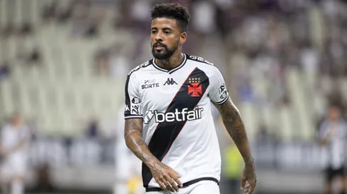Paulinho, do Vasco, entrou na mira do Athletico-PR