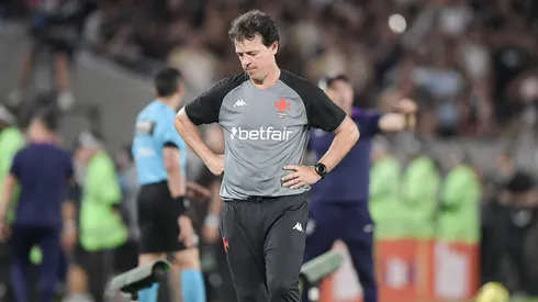 Fernando Diniz tecnico do Vasco lamenta derrota ao final da partida contra o Corinthians no estadio Maracana pelo campeonato Copa Do Brasil 2025. Foto: Thiago Ribeiro/AGIF