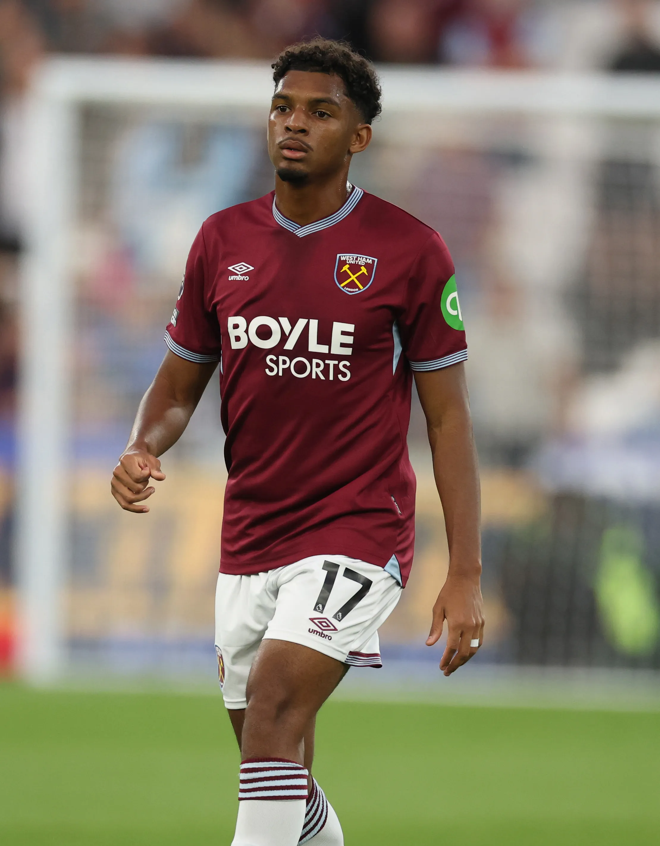 LONDON, ENGLAND – SEPTEMBER 13: Luis Guilherme of West Ham United during the Premier League match between West Ham United and Tottenham Hotspur at London Stadium on September 13, 2025 in London, England. (Photo by Richard Pelham/Getty Images)