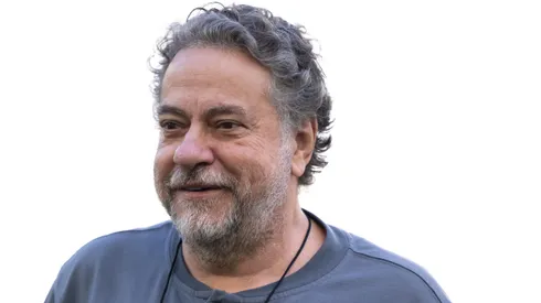 Casares negocia troca com o Botafogo.