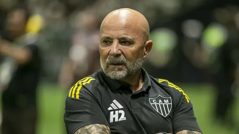 MG – BELO HORIZONTE – 30/09/2025 – BRASILEIRO A 2025, ATLETICO-MG X JUVENTUDE – Sampaoli tecnico do Atletico-MG durante partida contra o Juventude no estadio Arena MRV pelo campeonato Brasileiro A 2025. Foto: Fernando Moreno/AGIF