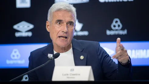 Luís Castro, novo comandante do Grêmio (1). Foto: Maxi Franzoi/AGIF