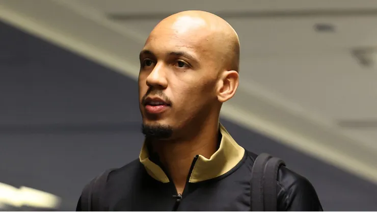Fluminense teria interesse em repatriar Fabinho. Foto: Yasser Bakhsh/Getty Images