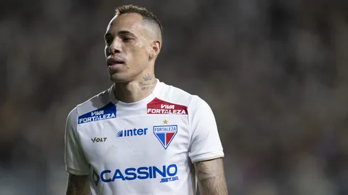 Breno Lopes entrou na mira do Vasco