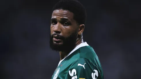 Micael, zagueiro do Palmeiras