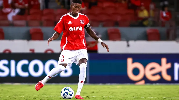 Vitão, novo reforço do Flamengo. Foto: Maxi Franzoi/AGIF
