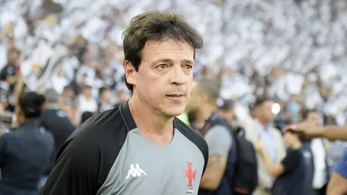 RJ - RIO DE JANEIRO - 21/12/2025 - COPA DO BRASIL 2025, VASCO X CORINTHIANS - Fernando Diniz tecnico do Vasco durante partida contra o Corinthians no estadio Maracana pelo campeonato Copa Do Brasil 2025. Foto: Alexandre Loureiro/AGIF
