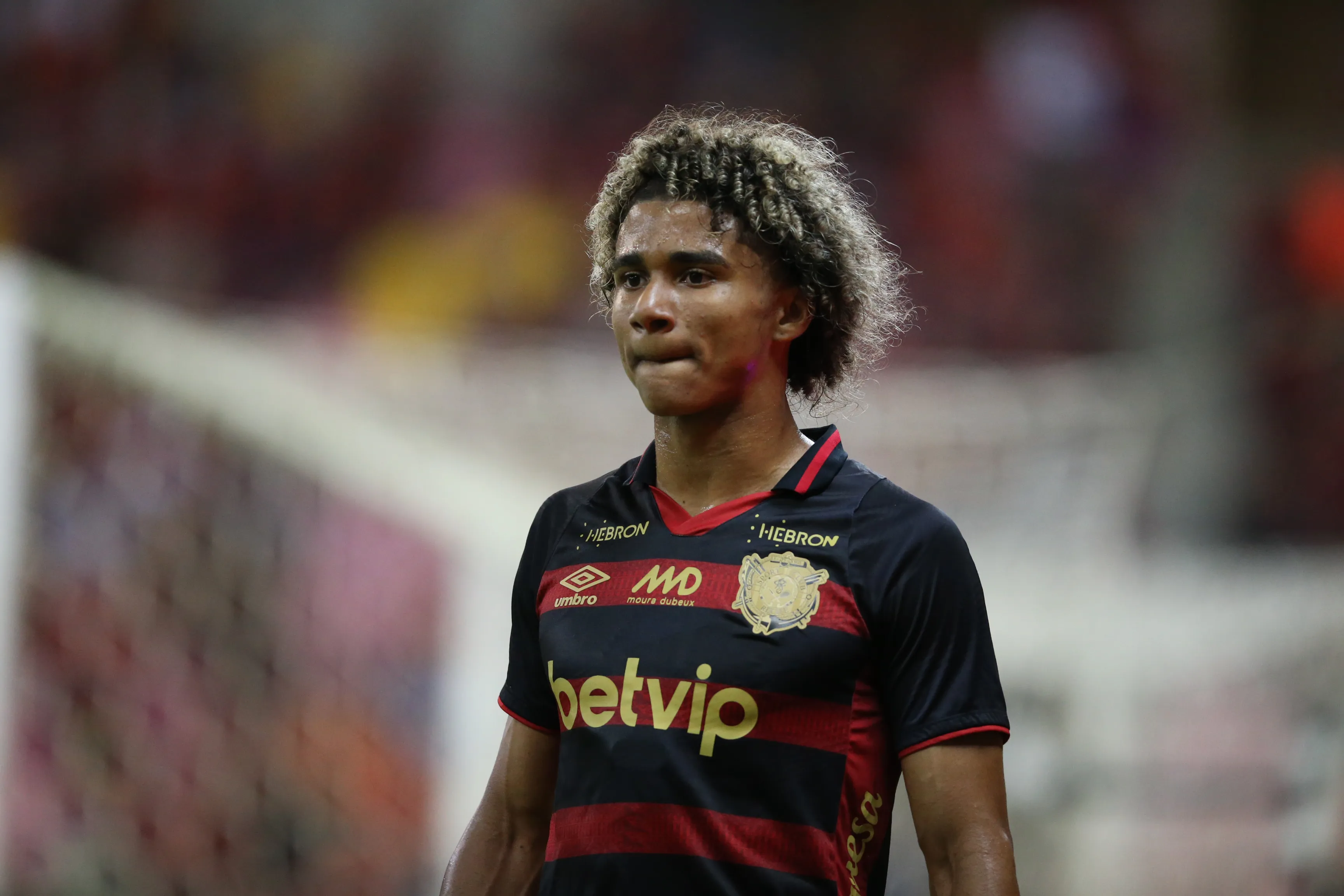 Pedro Lima em ação pelo Sport em 2024. Foto: Marlon Costa/AGIF