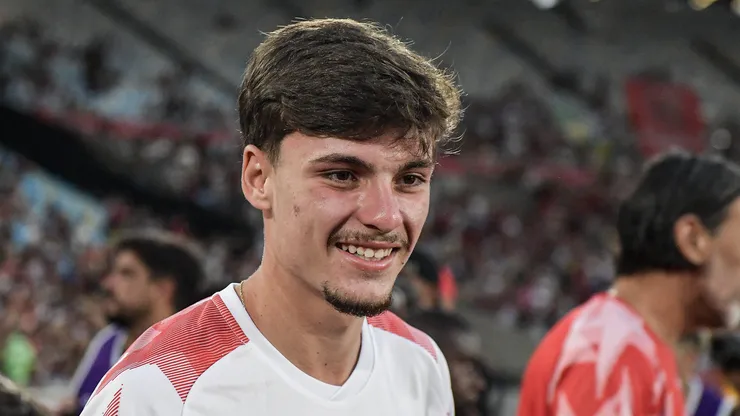 Breno Bidon jogador do time Branco durante partida contra o time vermelho no estadio Maracana pelo Jogo das Estrelas - Zico All Star Game 2025