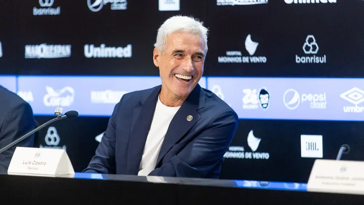 Luís Castro gosta de Júnior Santos - Foto: Pedro H. Tesch / Grêmio FBPA.