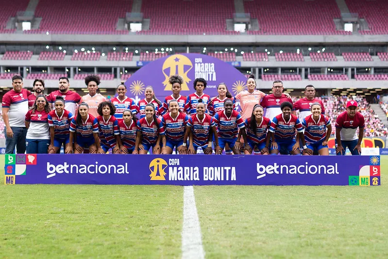 Elenco do Fortaleza da temporada 2025 – Foto: Rafael Vieira/FPF