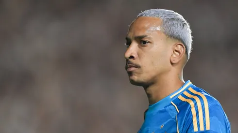 Matheus Pereira jogador do Cruzeiro durante partida contra o Vasco no estadio Sao Januario pelo campeonato Brasileiro A 2025.