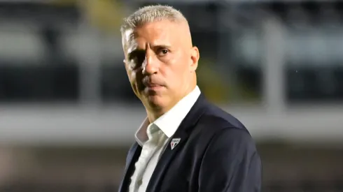 Crespo durante confronto entre São Paulo x Internacional no Brasileirão de 2025.