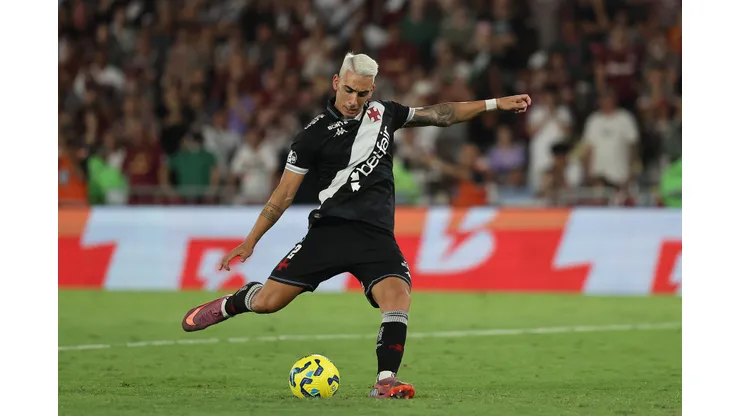 Fluminense and Vasco Da Gama at Maracana Stadium on December 14, 2025 in Rio de Janeiro, Brazil. (Photo by Wagner Meier/Getty Images)
