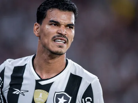 Ex-Botafogo, volante Danilo Barbosa é oferecido ao Grêmio