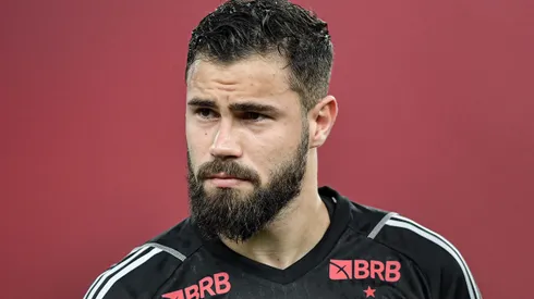 Matheus Cunha durante confronto entre Flamengo x Palmeiras no Brasileirão de 2024.