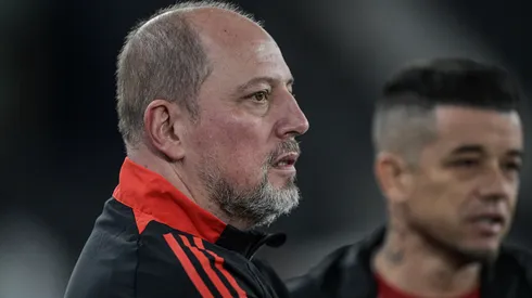 Alessandro Barcellos presidente do Internacional durante partida contra o Botafogo no estadio Engenhao pelo campeonato Brasileiro A 2025. Foto: Thiago Ribeiro/AGIF