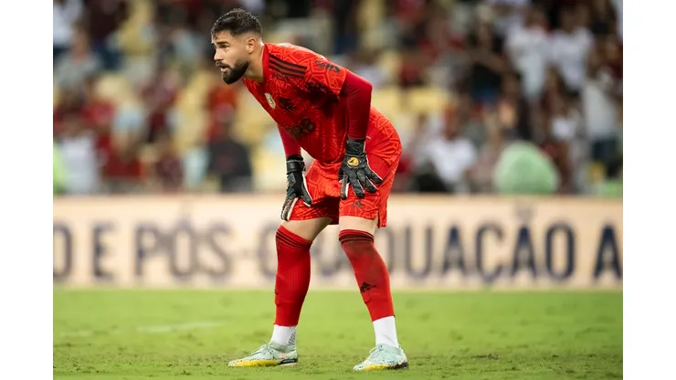 Matheus Cunha goleiro do Flamengo durante partida contra o Goias no estadio Maracana pelo campeonato BRASILEIRO A 2023. Foto: Jorge Rodrigues/AGIF
