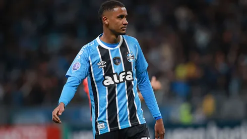 André Henrique, atacante do Grêmio, tem seu nome ligado ao Vasco. Foto: Maxi Franzoi/AGIF