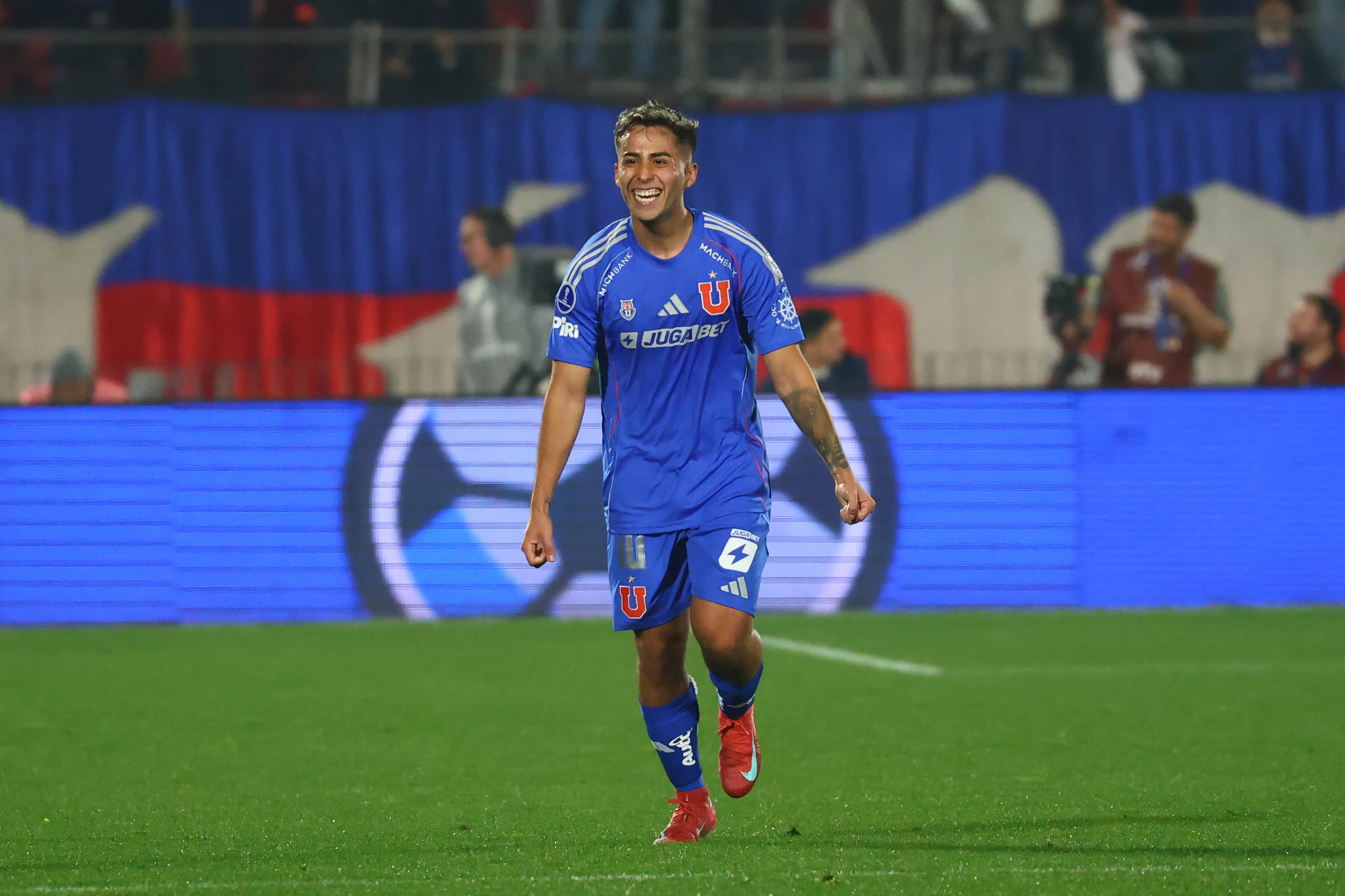 Lucas Assadi pela Universidad de Chile.  (Photo by Marcelo Hernandez/Getty Images)