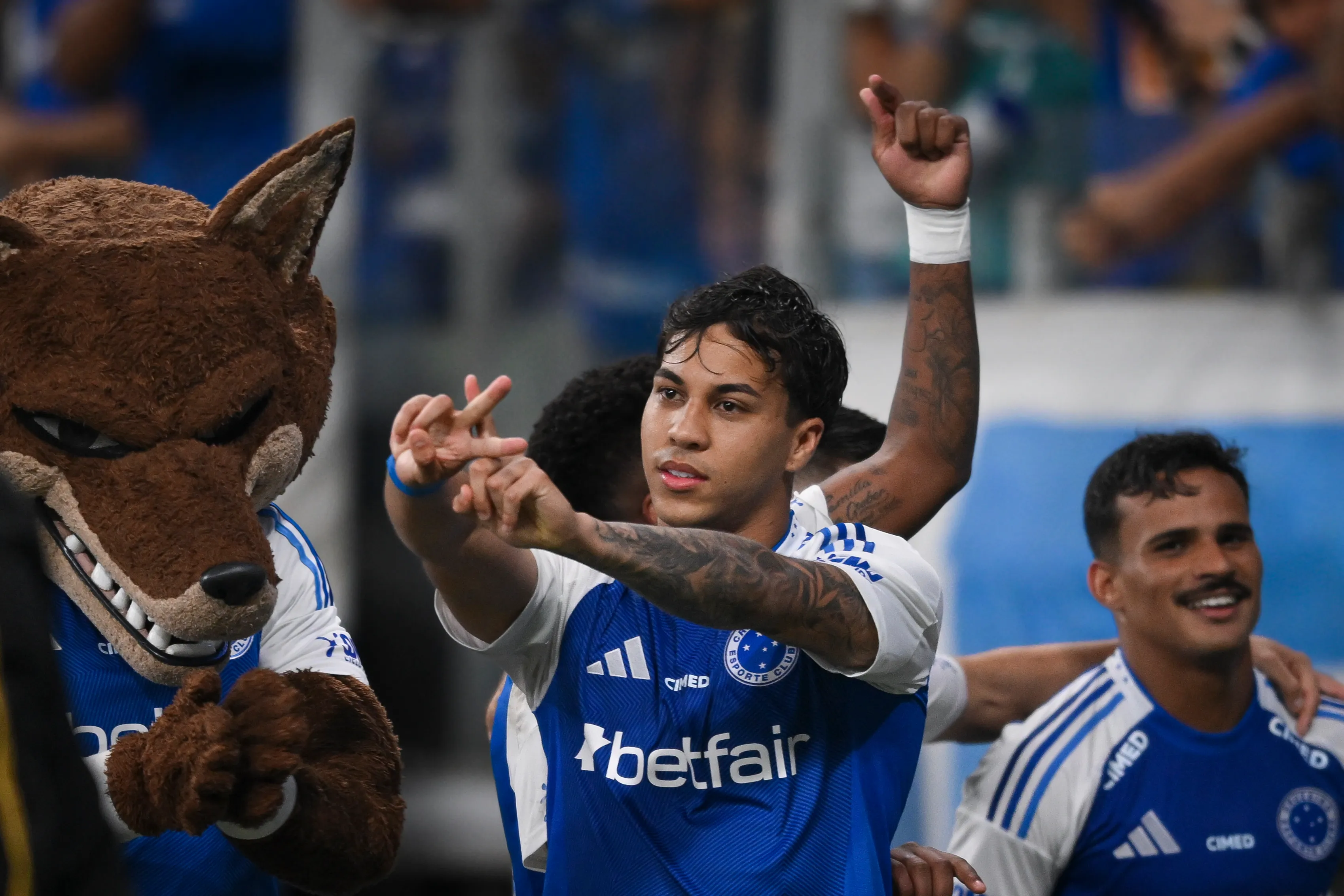 Kaio Jorge comemora gol marcado pelo Cruzeiro. (Photo by Pedro Vilela/Getty Images)